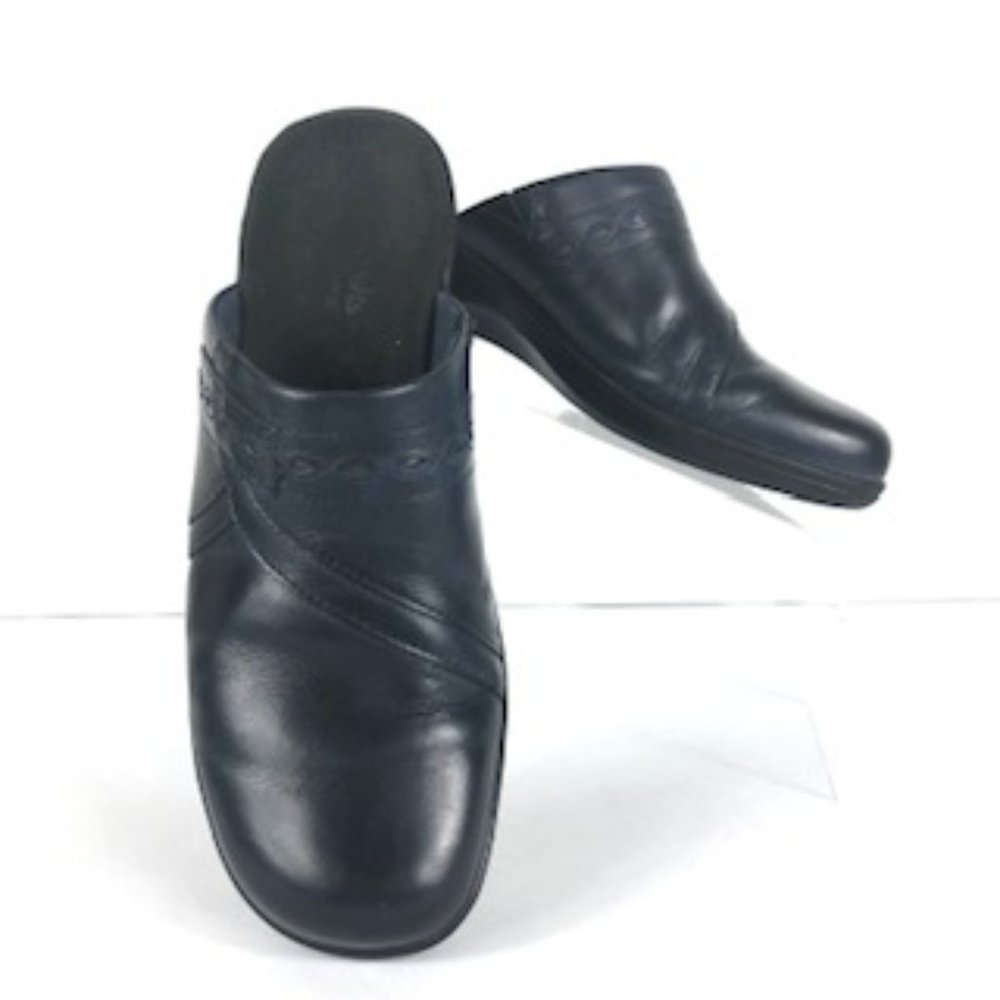 Clarks Bendables Navy Blue Leather Mules Clogs 7M
